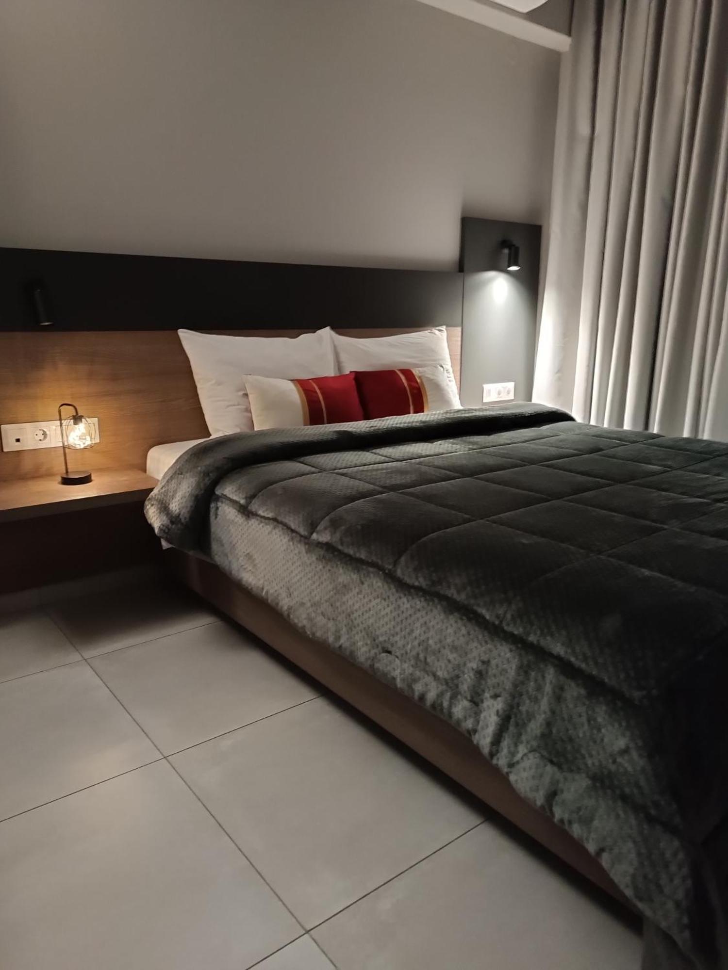 Elizabeth Queen Luxury Rooms Paralía Zewnętrze zdjęcie