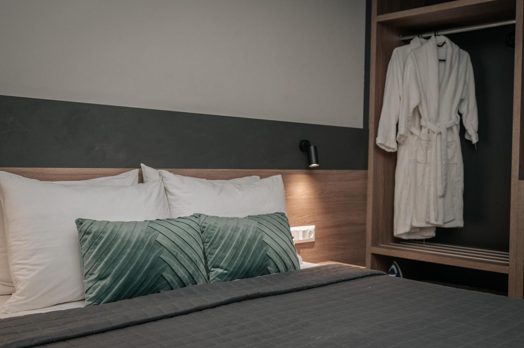 Elizabeth Queen Luxury Rooms Paralía Zewnętrze zdjęcie